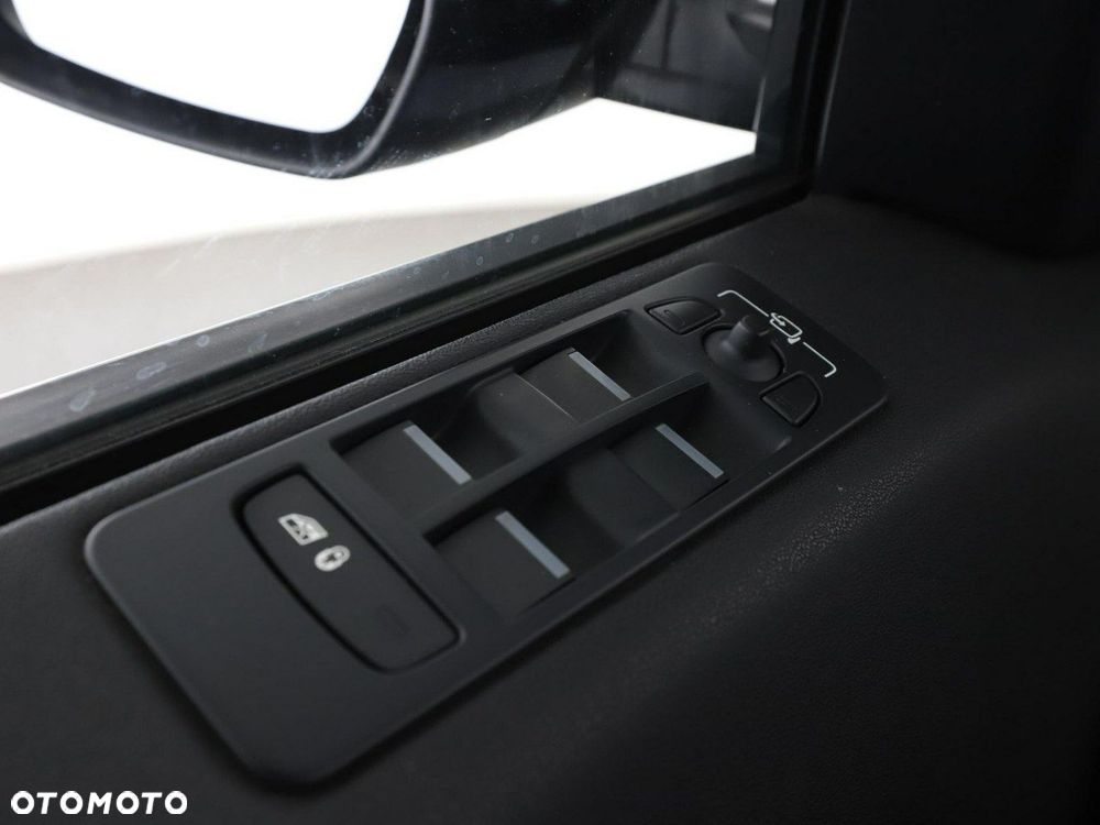 Land Rover Discovery Sport 2.0 TD4 Pure - 33