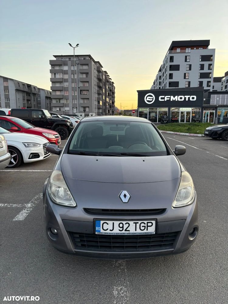 Renault Clio III 1.2 16V Extreme - 3