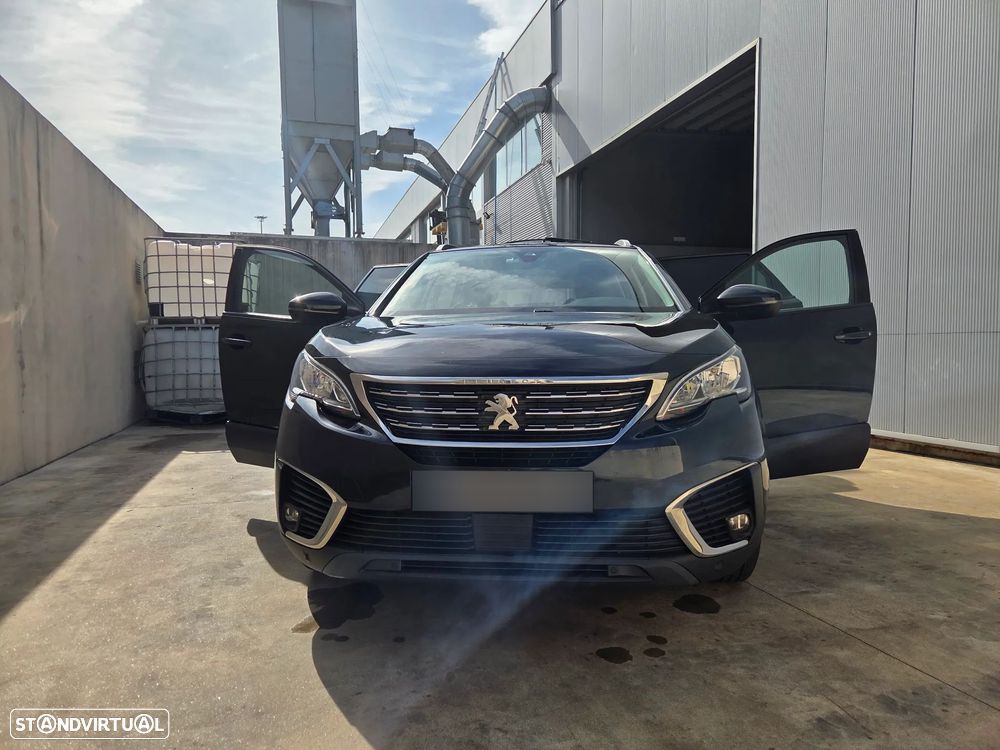 Peugeot 5008 - 2