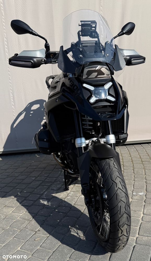 BMW R - 9