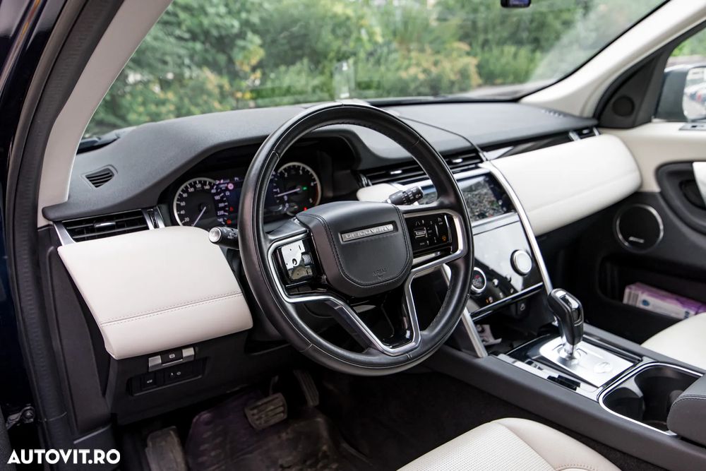 Land Rover Discovery Sport 2.0 D165 R-Dynamic MHEV SE - 11