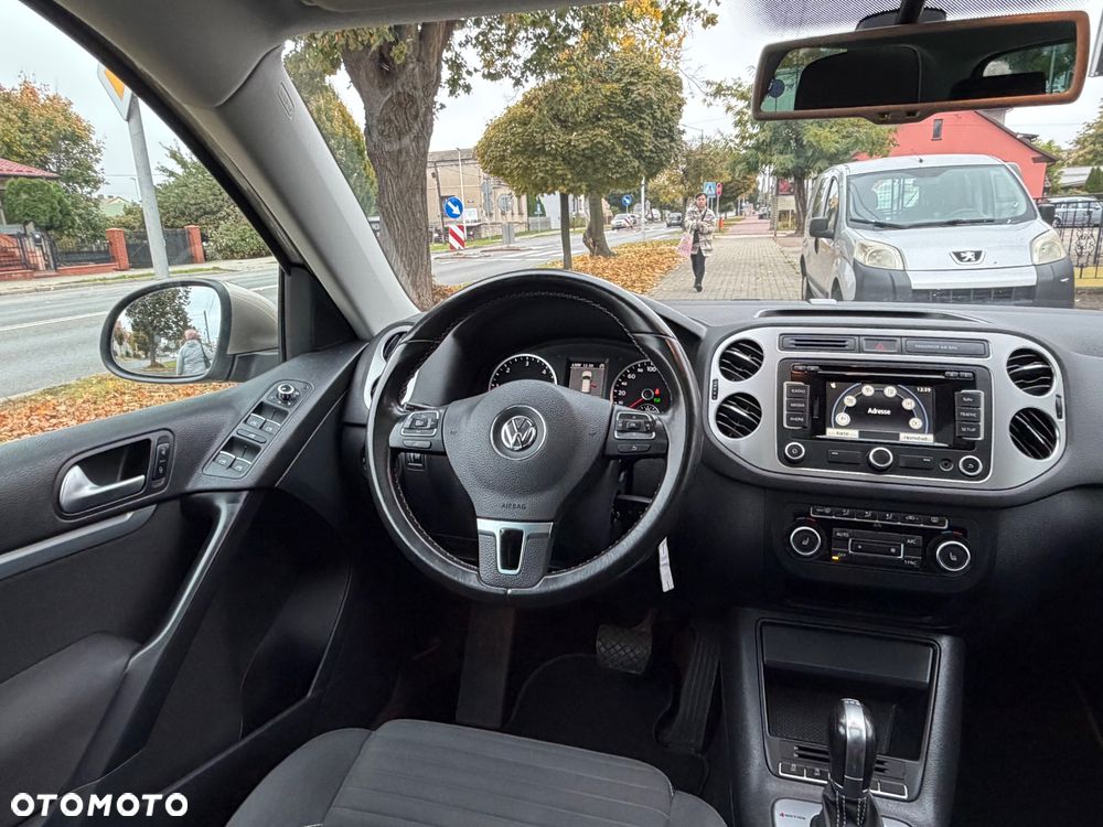 Volkswagen Tiguan 2.0 TDI DPF 4Motion BlueMotion Technology DSG Exclusive - 25