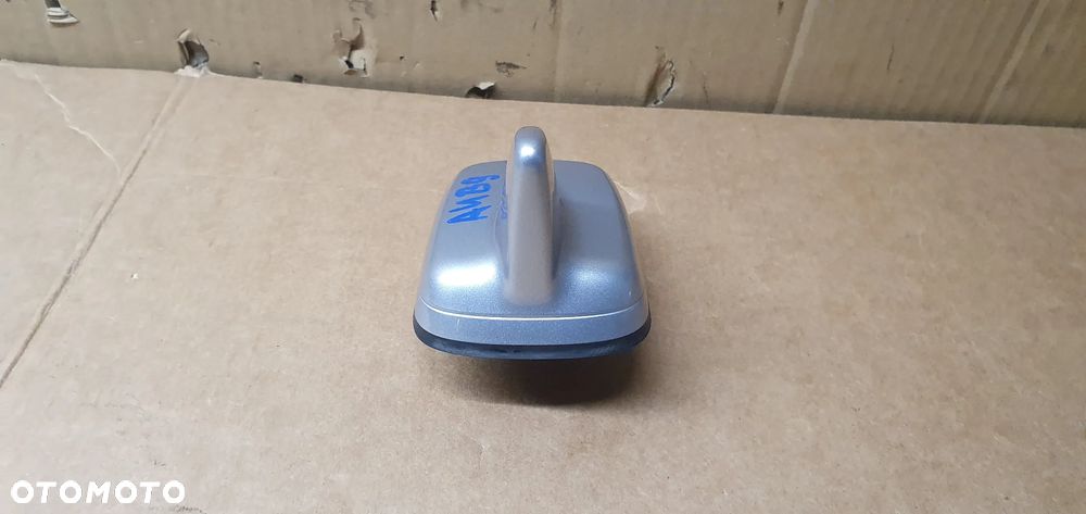 Antena dachowa radia rekin GPS Audi A4 B9 LZ7G 4M0035503E - 1