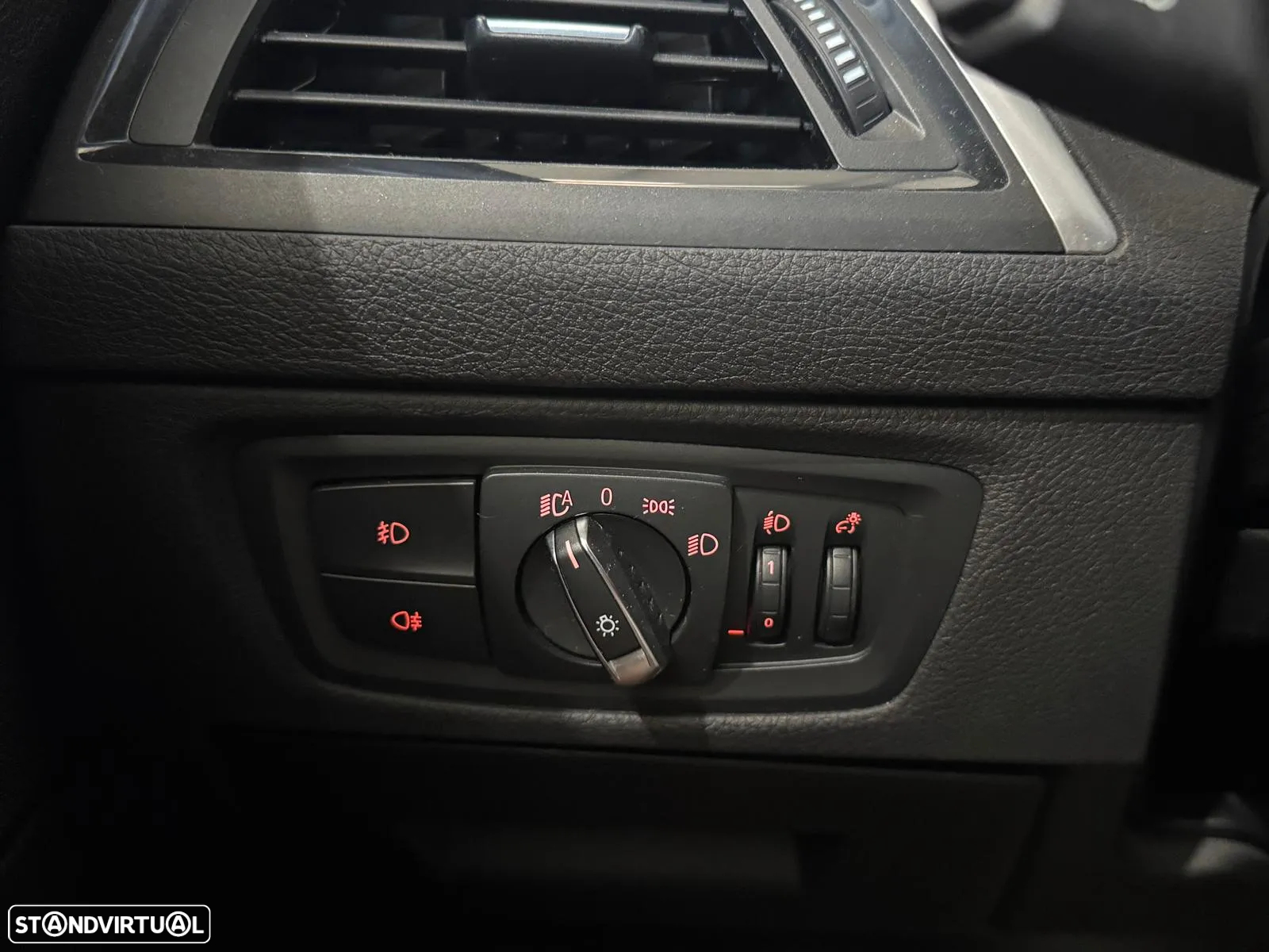 BMW 120 d Pack M - 21