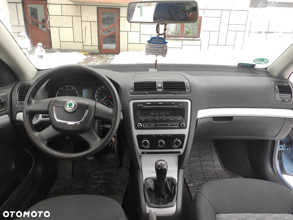 Skoda Octavia 1.6 Style - 11