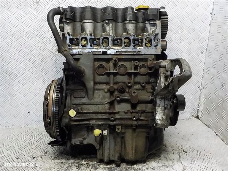 Motor FIAT DOBLO CARGO 1.9 JTD 105 CV - 223B1000 - 3