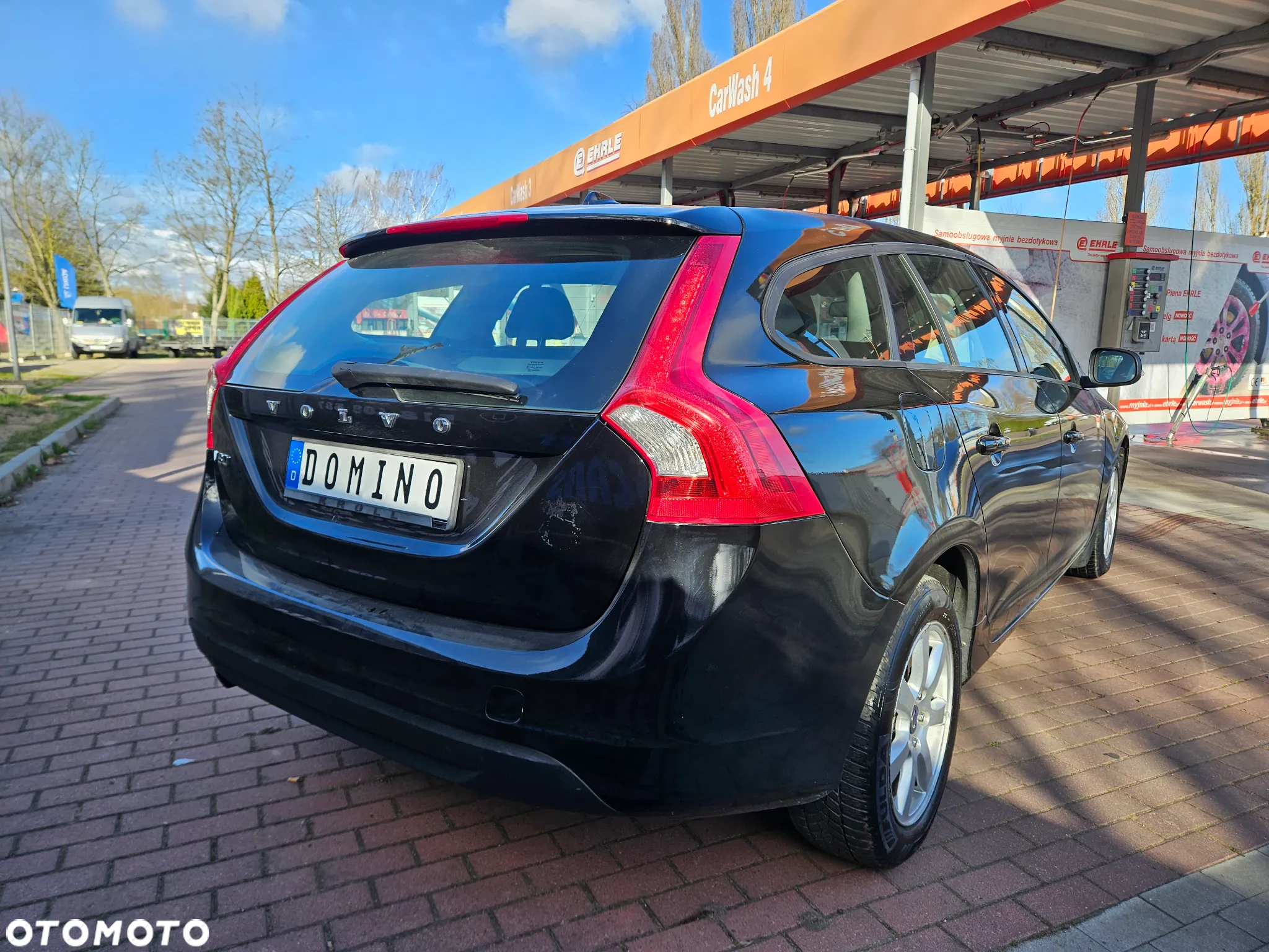 Volvo V60 D2 Base - 3