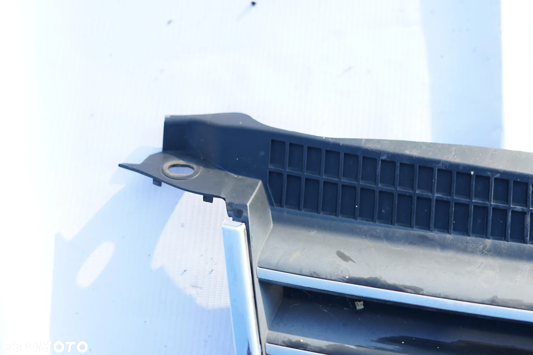 Grill atrapa chłodnicy VW Passat B5 FL 3B0853651L - 6