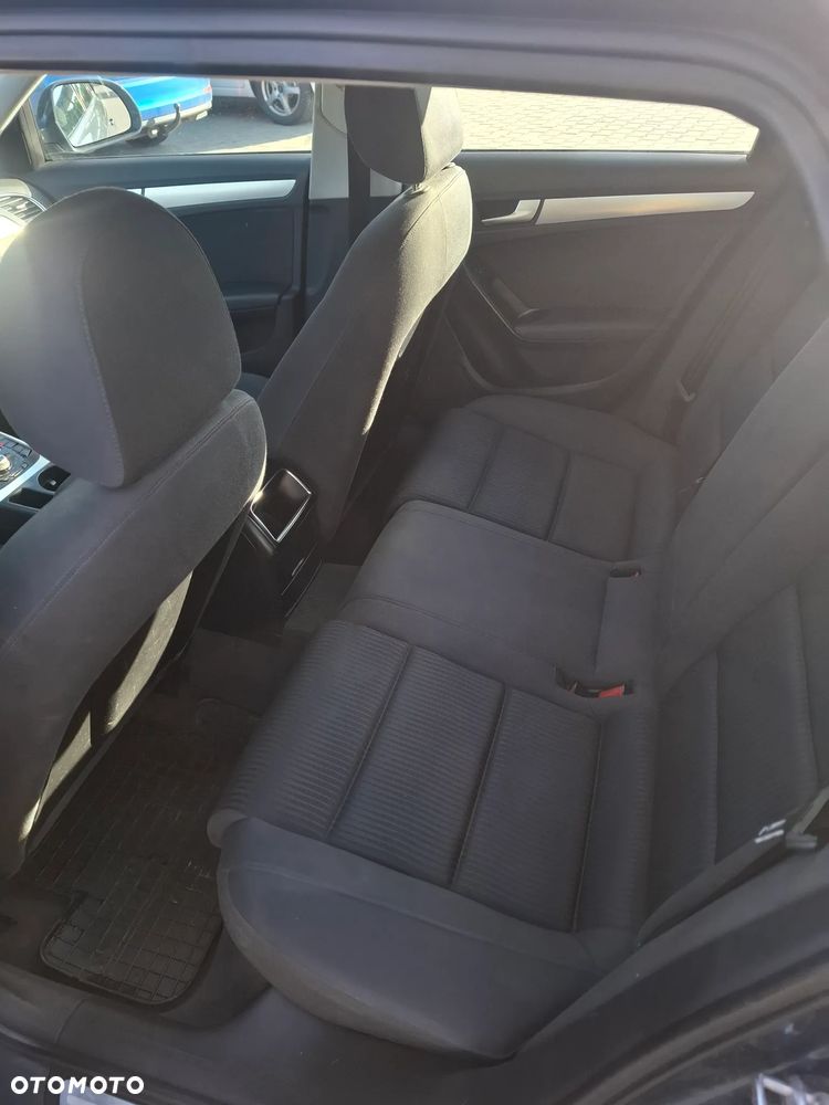 Audi A4 Avant 2.0 TDI - 5