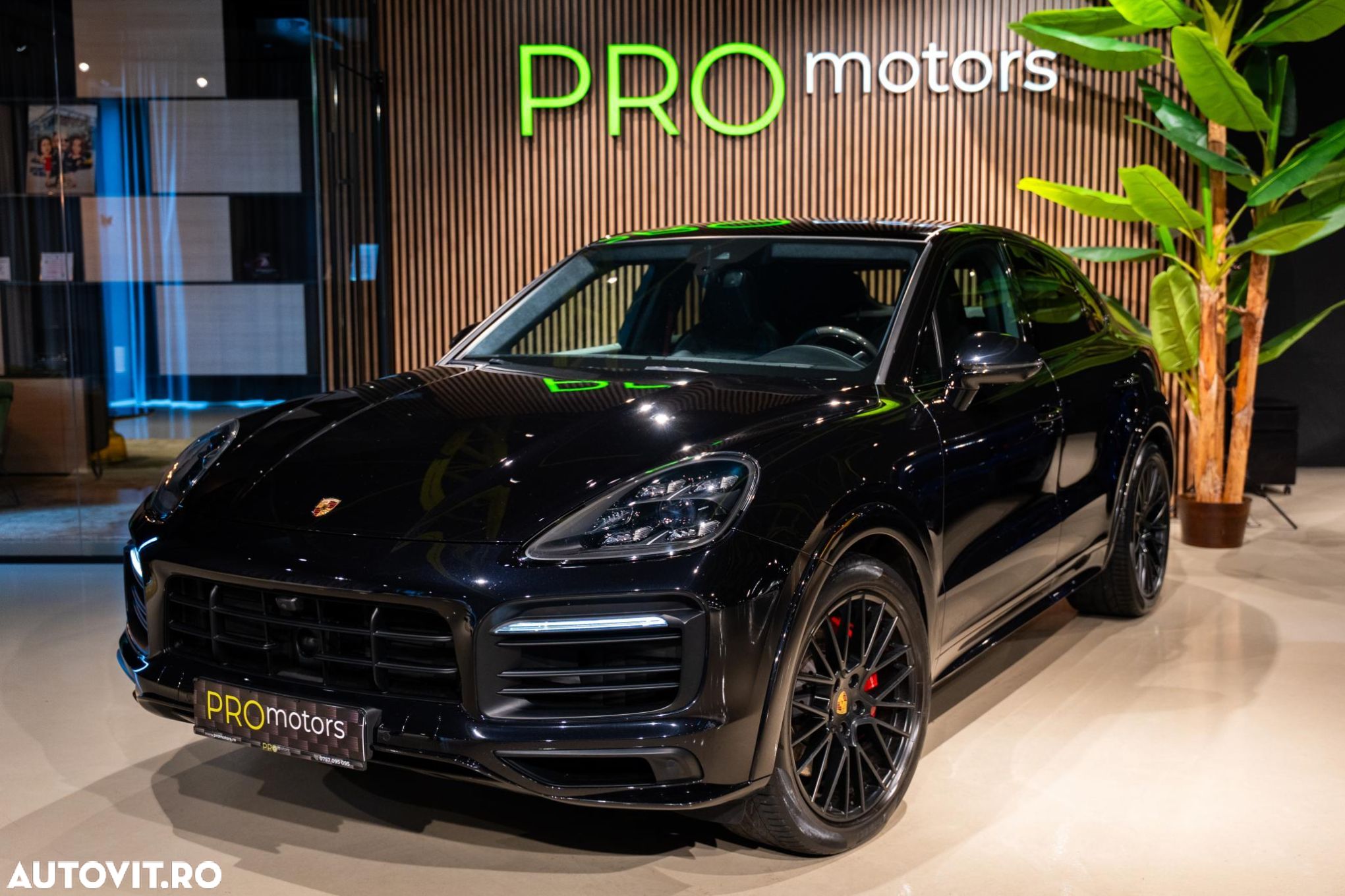 Porsche Cayenne Coupe - 1