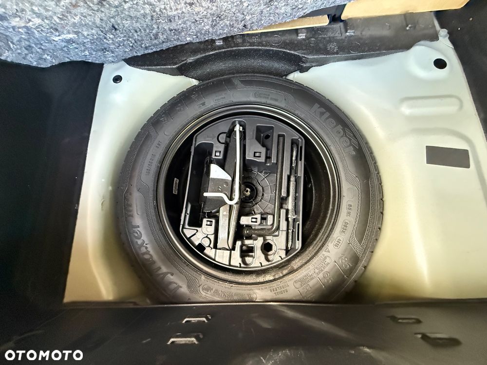 Citroën C3 1.2 PureTech Live - 33