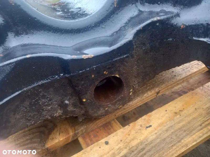 Rama wspornik przedniej osi silnika Case MX110 McCormick MTX - 2