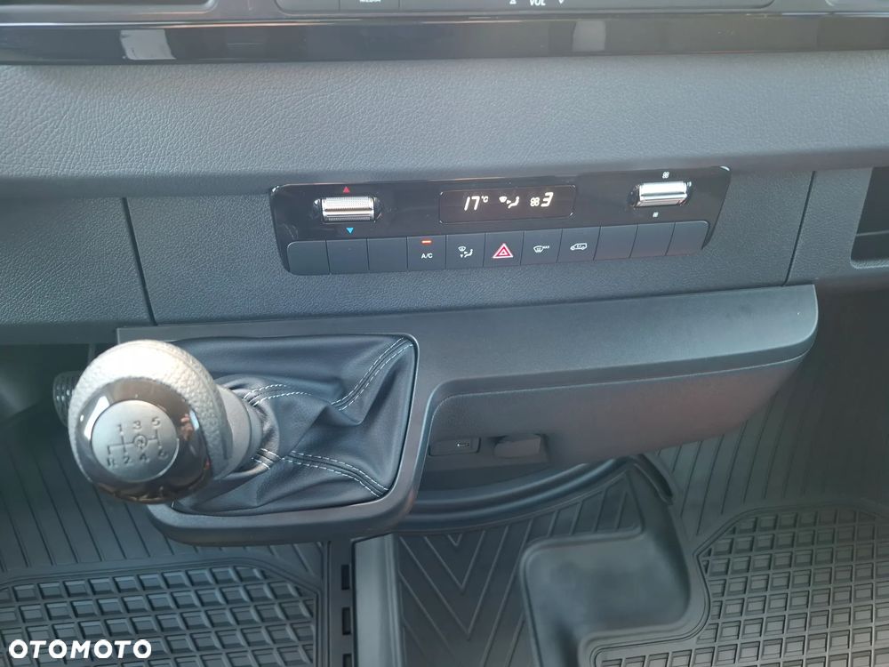 Mercedes-Benz Sprinter 315 CDI Furgon PRO standard  3665 mm L2H2 - 26