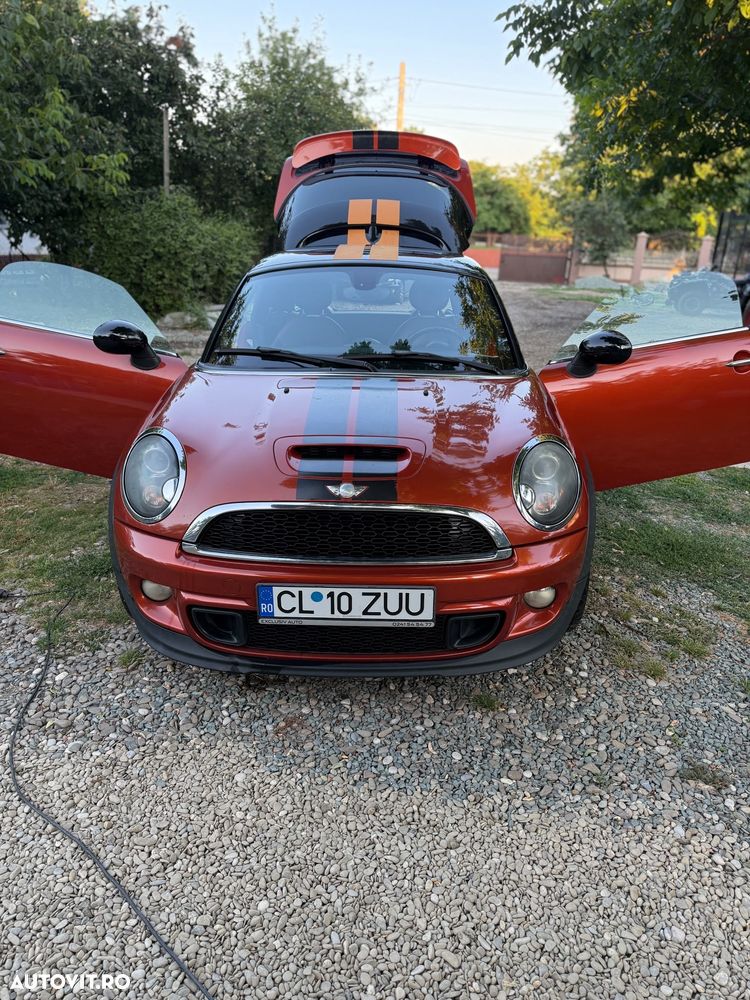 Mini Cooper S Standard - 8