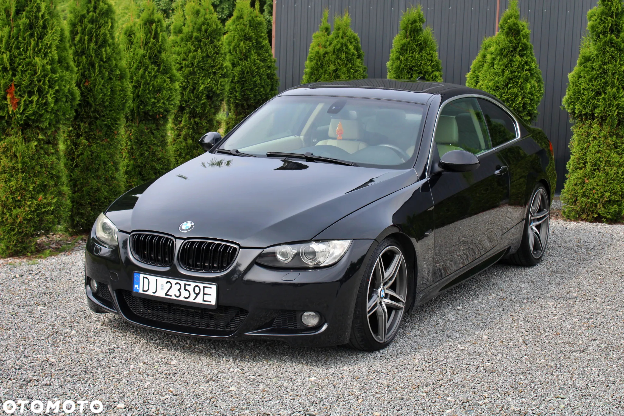 BMW Seria 3 325i Coupe - 3