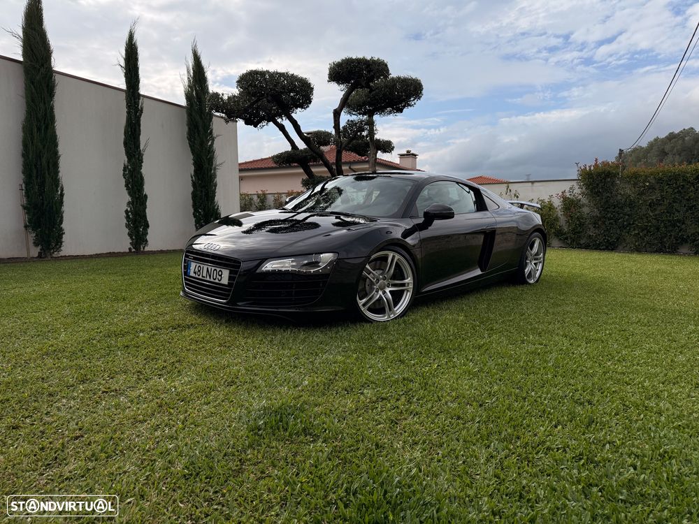 Audi R8 Coupé 4.2 FSi V8 quattro - 7