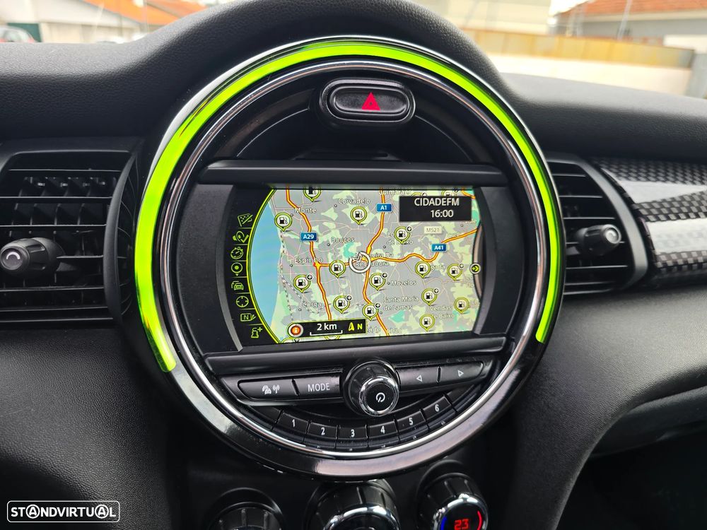 MINI 5 Portas Cooper SD - 19