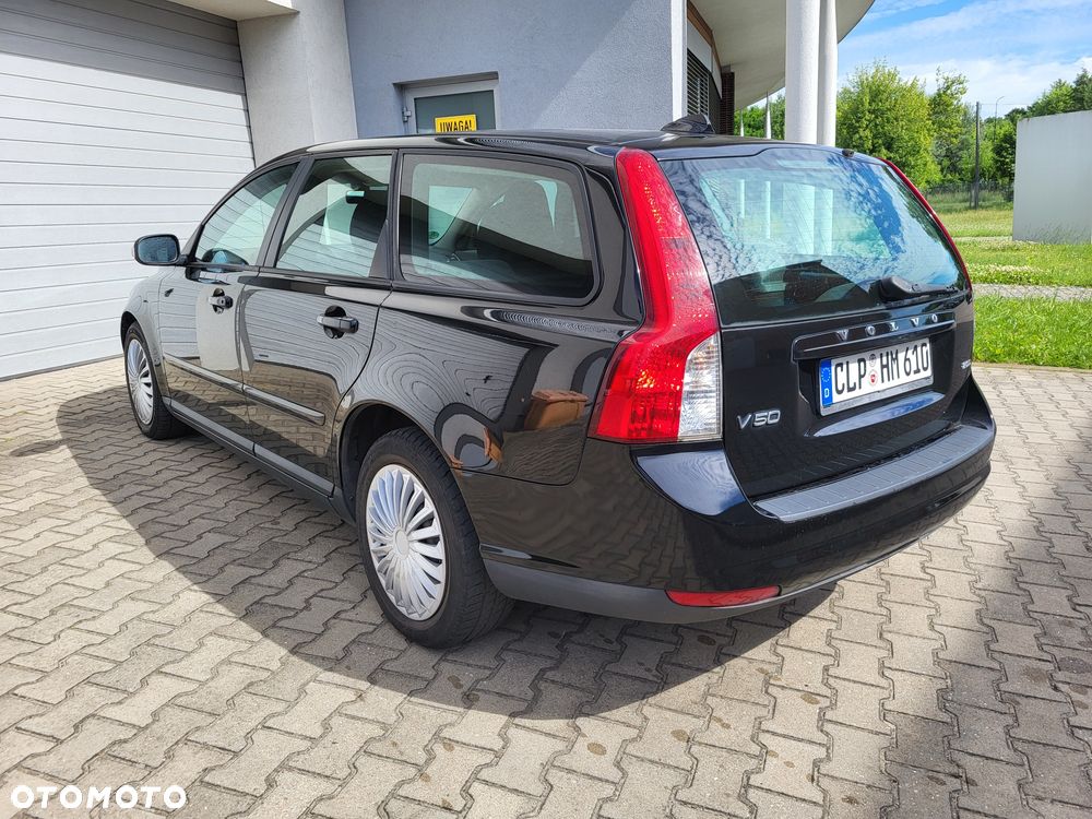 Volvo V50 - 3