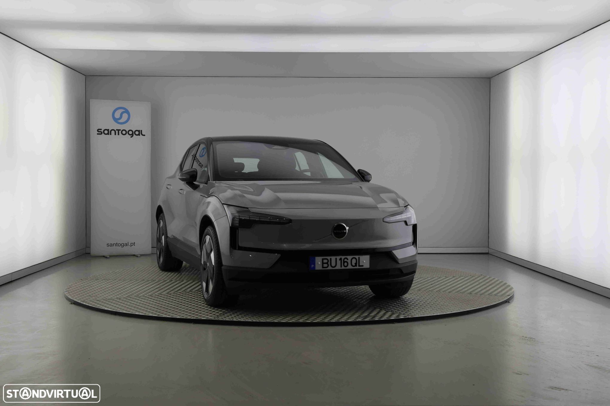 Volvo EX30 69 kWh Single Motor Extended Range Plus - 1