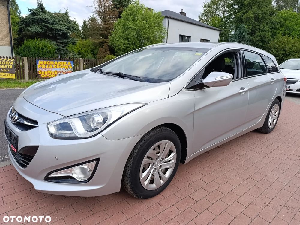 Hyundai i40 i40cw 1.6 Fifa World Cup Edition - 2