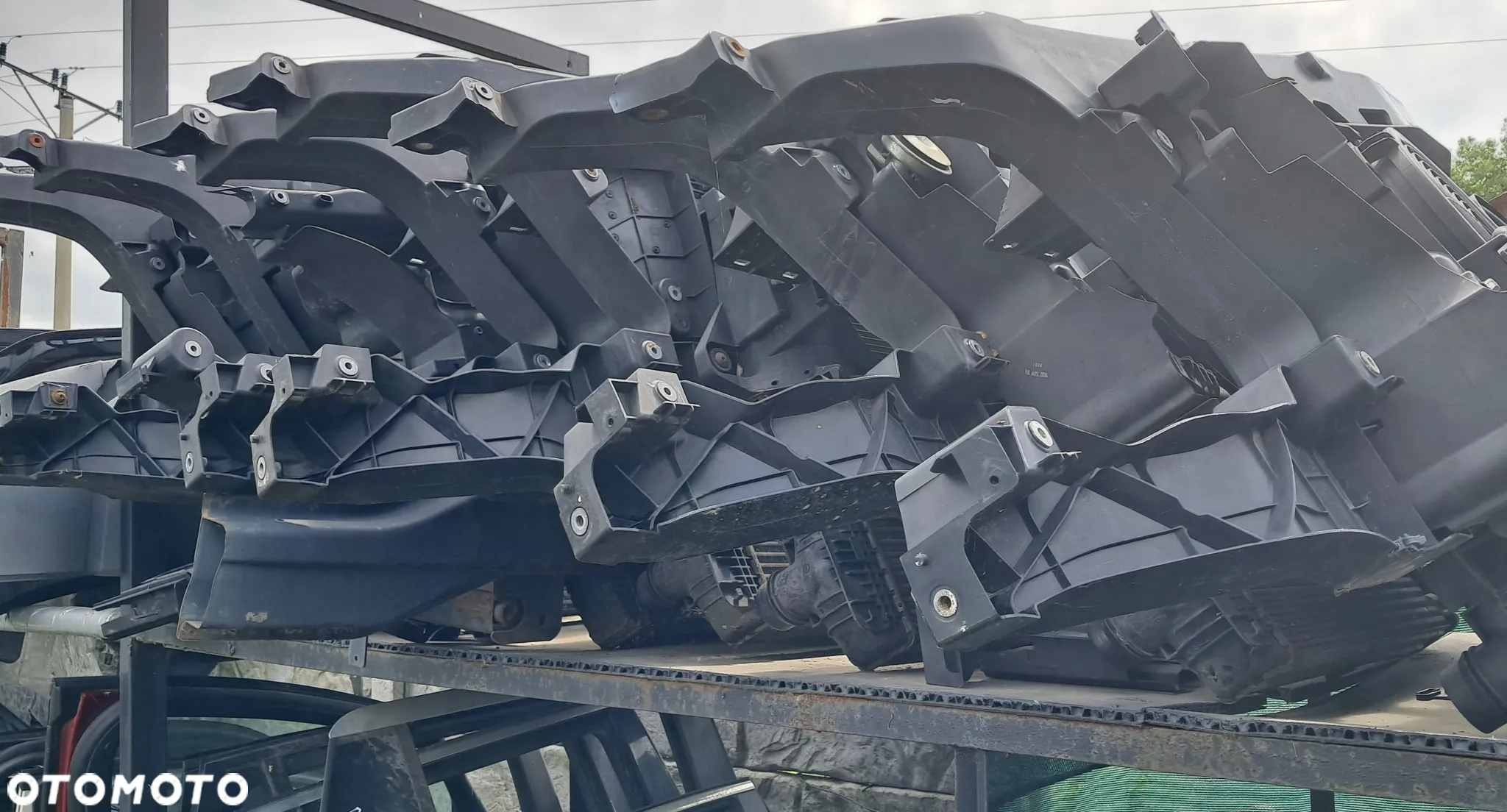 Kompletny Przód Biały Zderzak PDC Lampy Maska Błotniki Grill Pas itd.Mercedes Sprinter W906 Lift EUROPA - 2