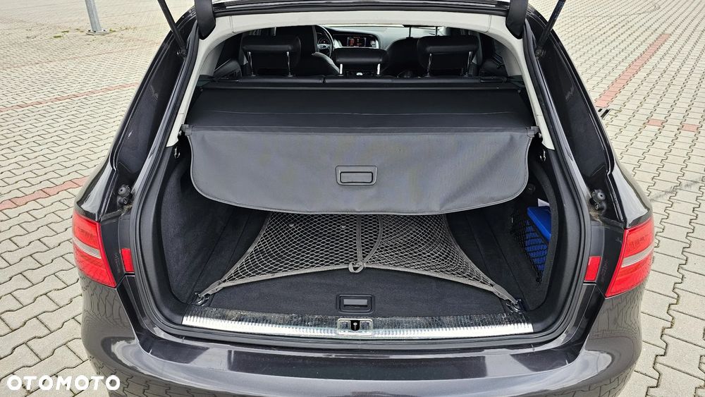 Audi A4 Avant 2.0 TDI - 23