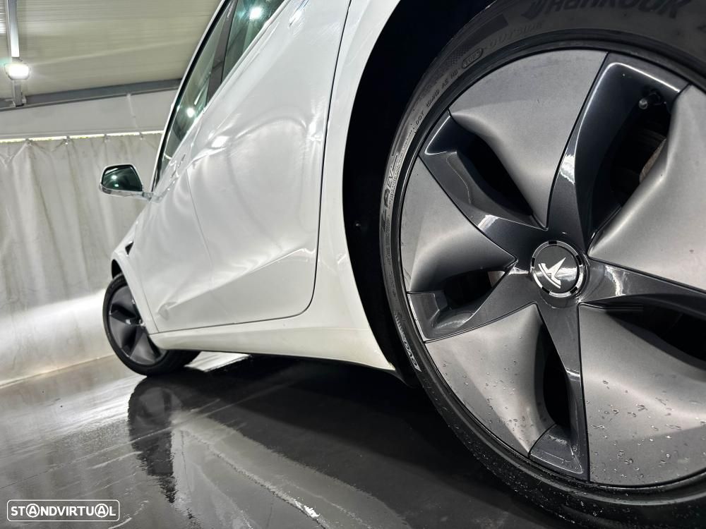 Tesla Model 3 Long-Range Dual Motor AWD - 8