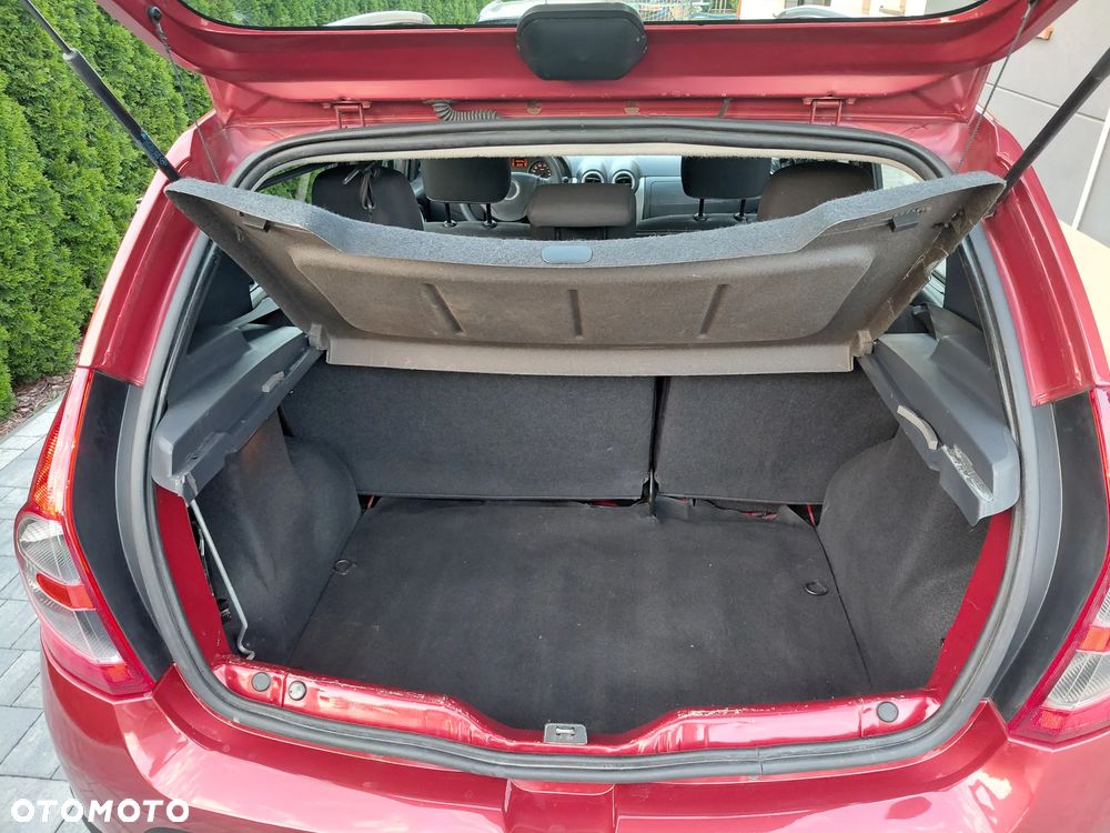 Dacia Sandero Stepway2 1.6 - 19