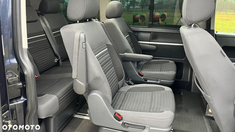 Volkswagen Multivan - 16