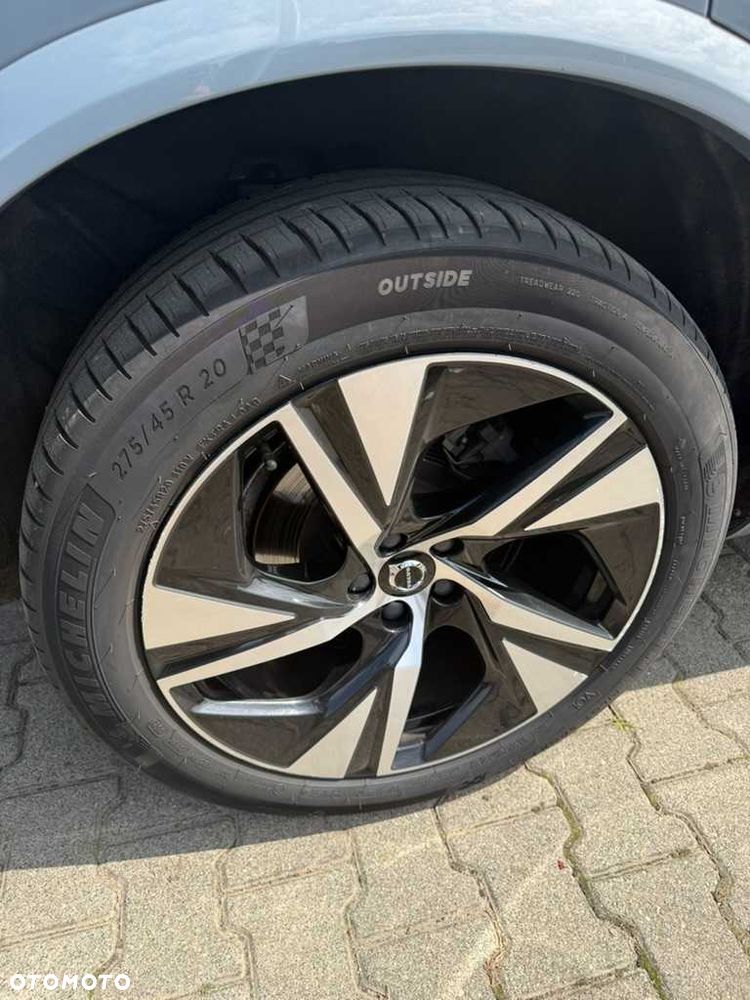 Volvo XC 90 - 8