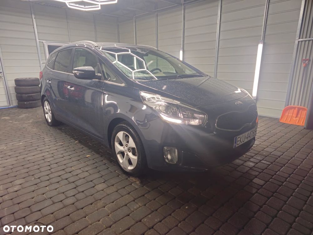 Kia Carens 1.6 GDI Business Line 7os EU6 - 4