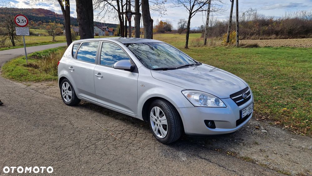 Kia Ceed 1.4 Comfort + - 3