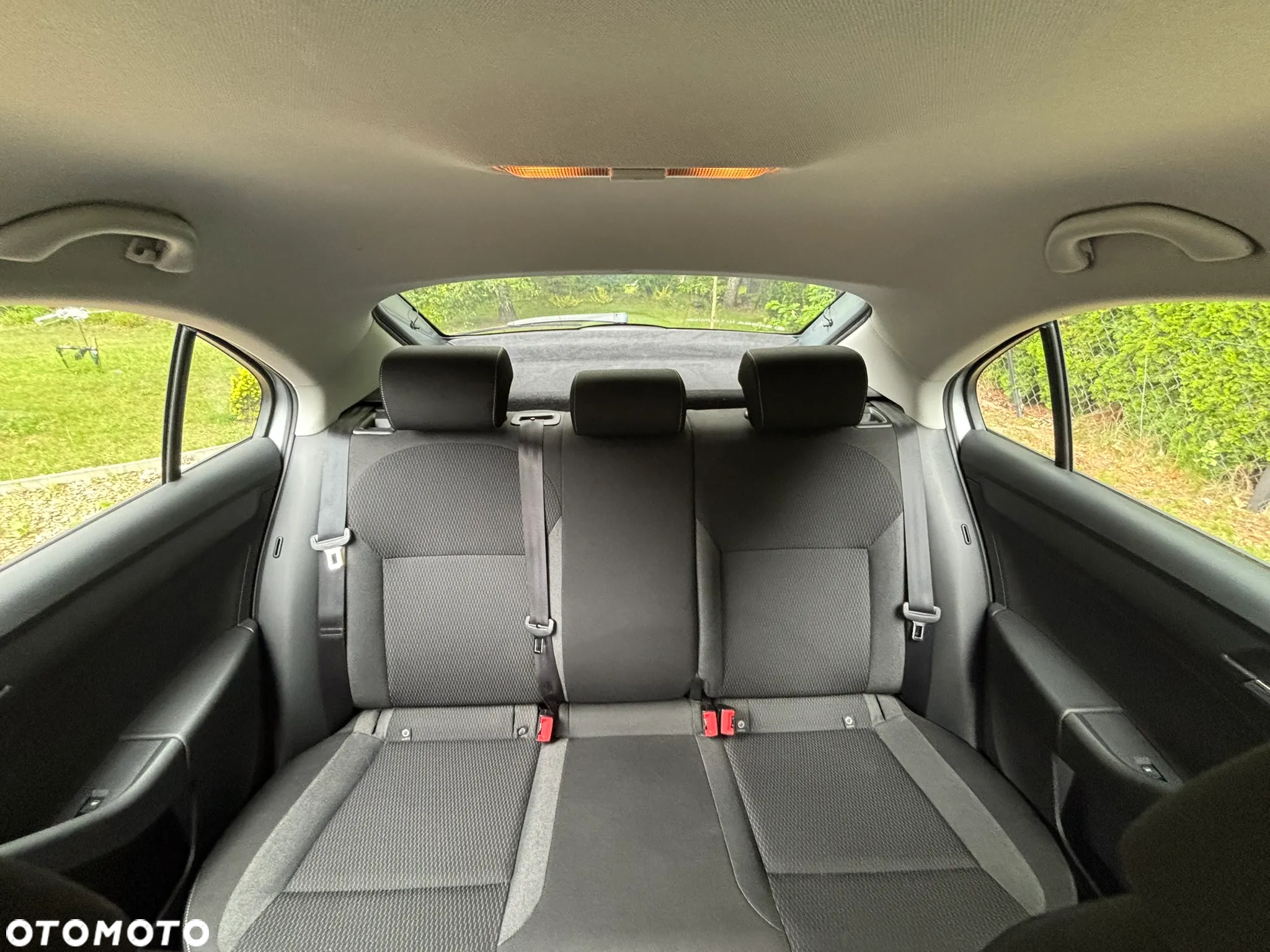 Skoda RAPID 1.6 TDI DPF Ambition - 15