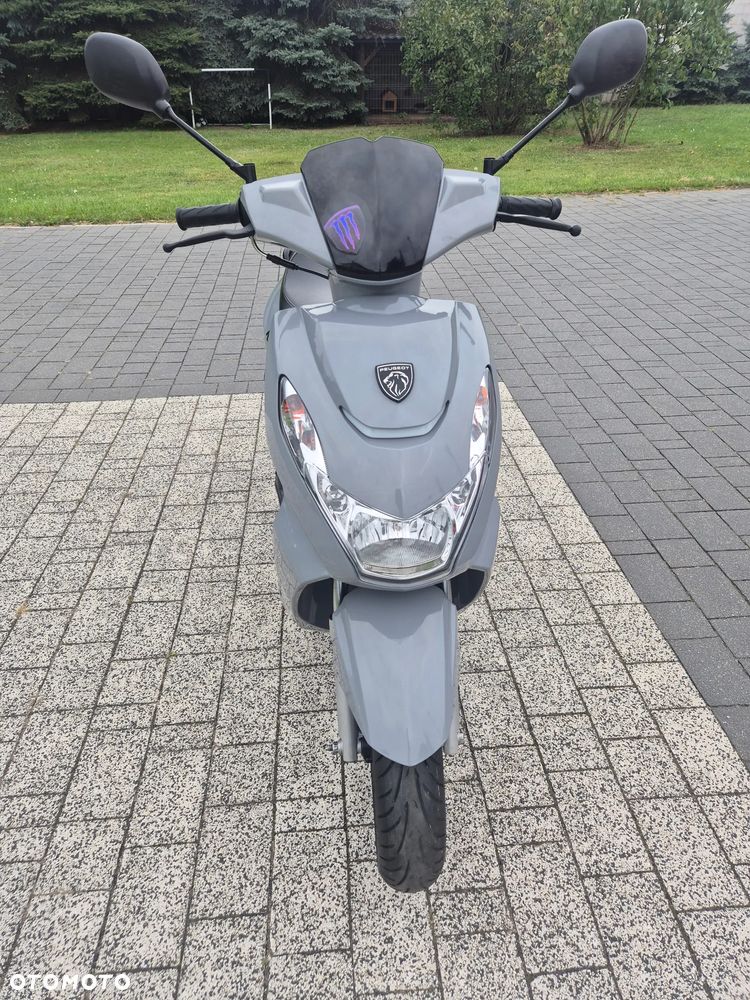 Peugeot Kisbee - 3