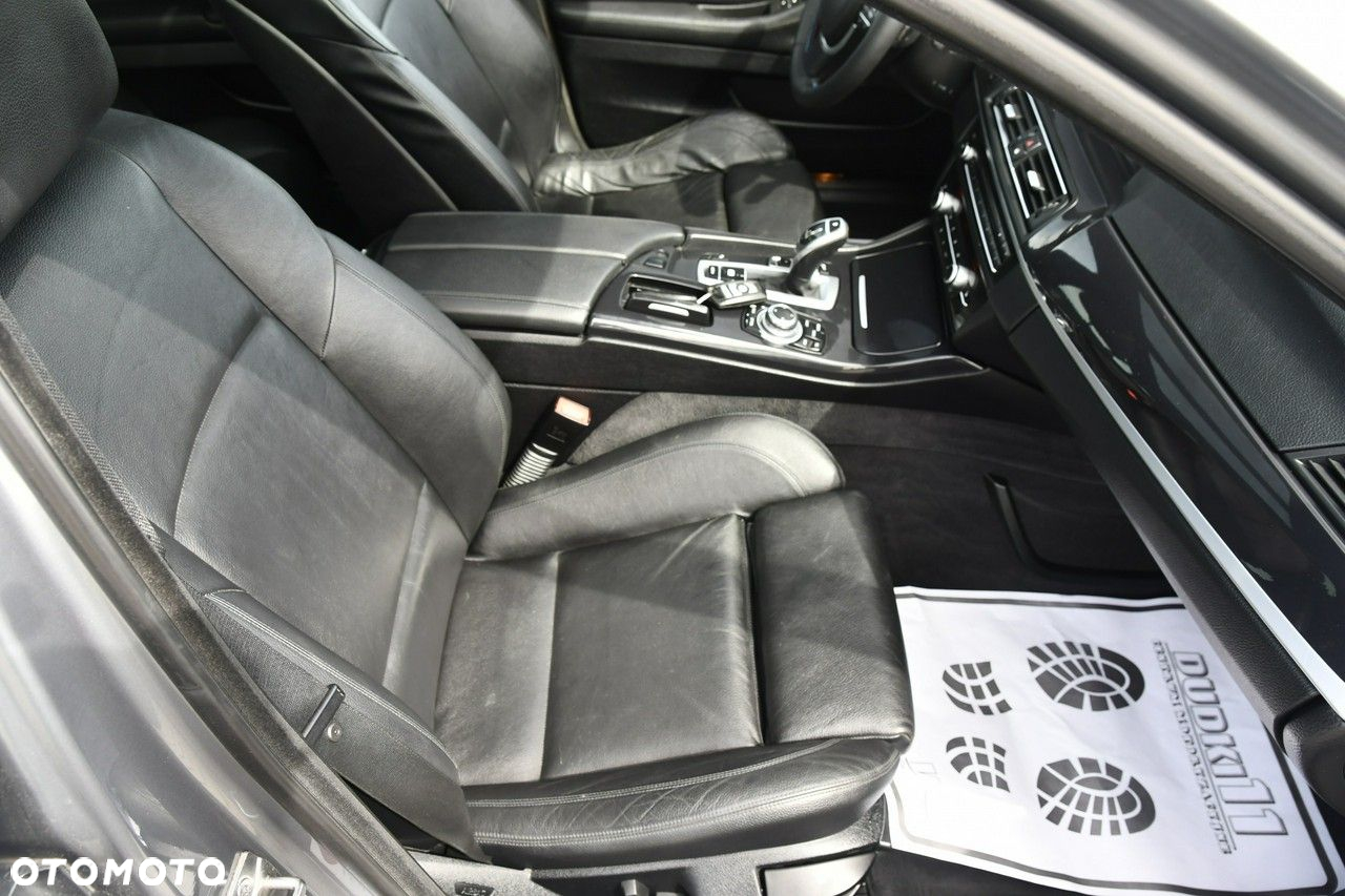 BMW Seria 5 - 23