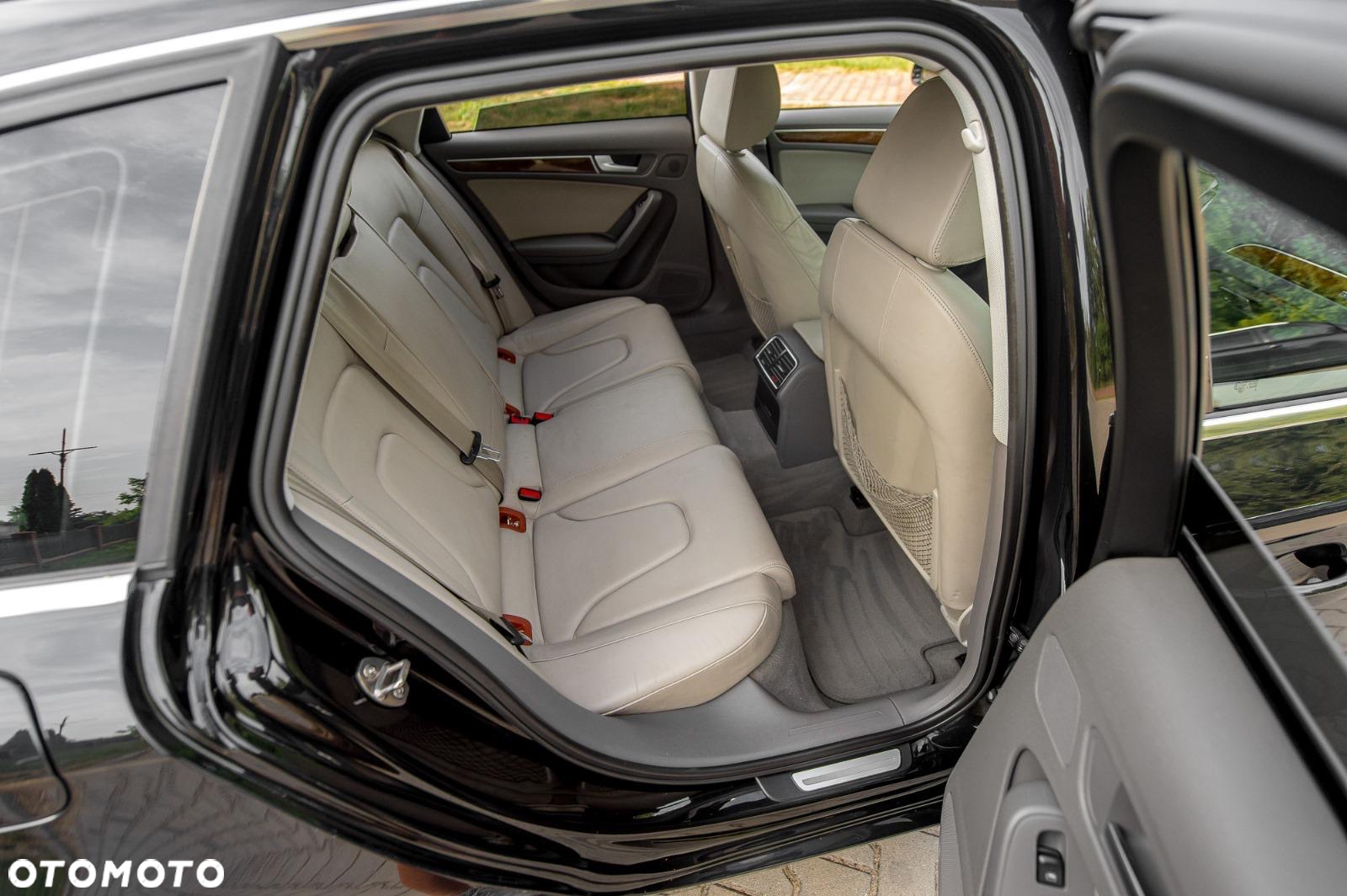 Audi A4 3.2 FSI Quattro Tiptronic - 30