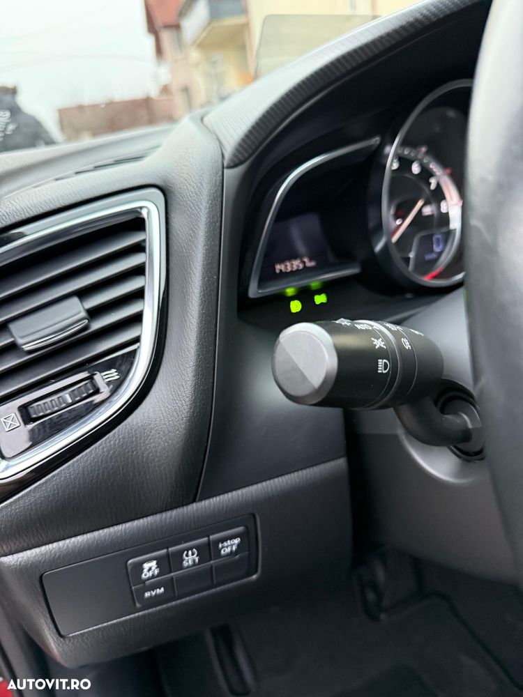 Mazda 3 SKYACTIV-G 120 Exclusive-Line - 18
