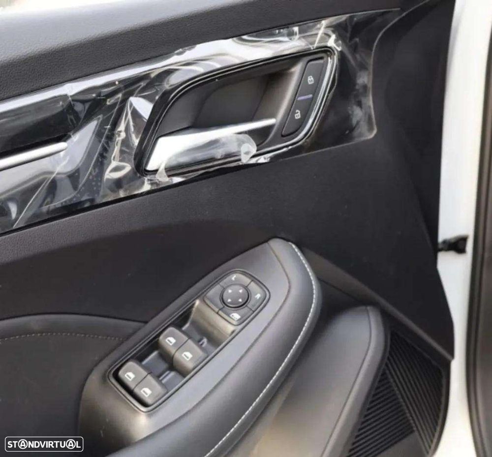 MG MG5 61 kWh Comfort - 12
