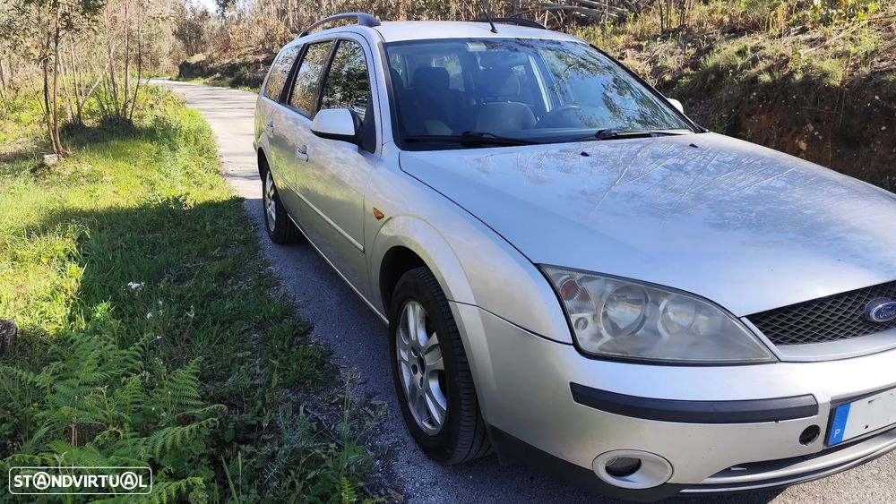 Ford Mondeo SW 2.0 TDdi Ghia - 4