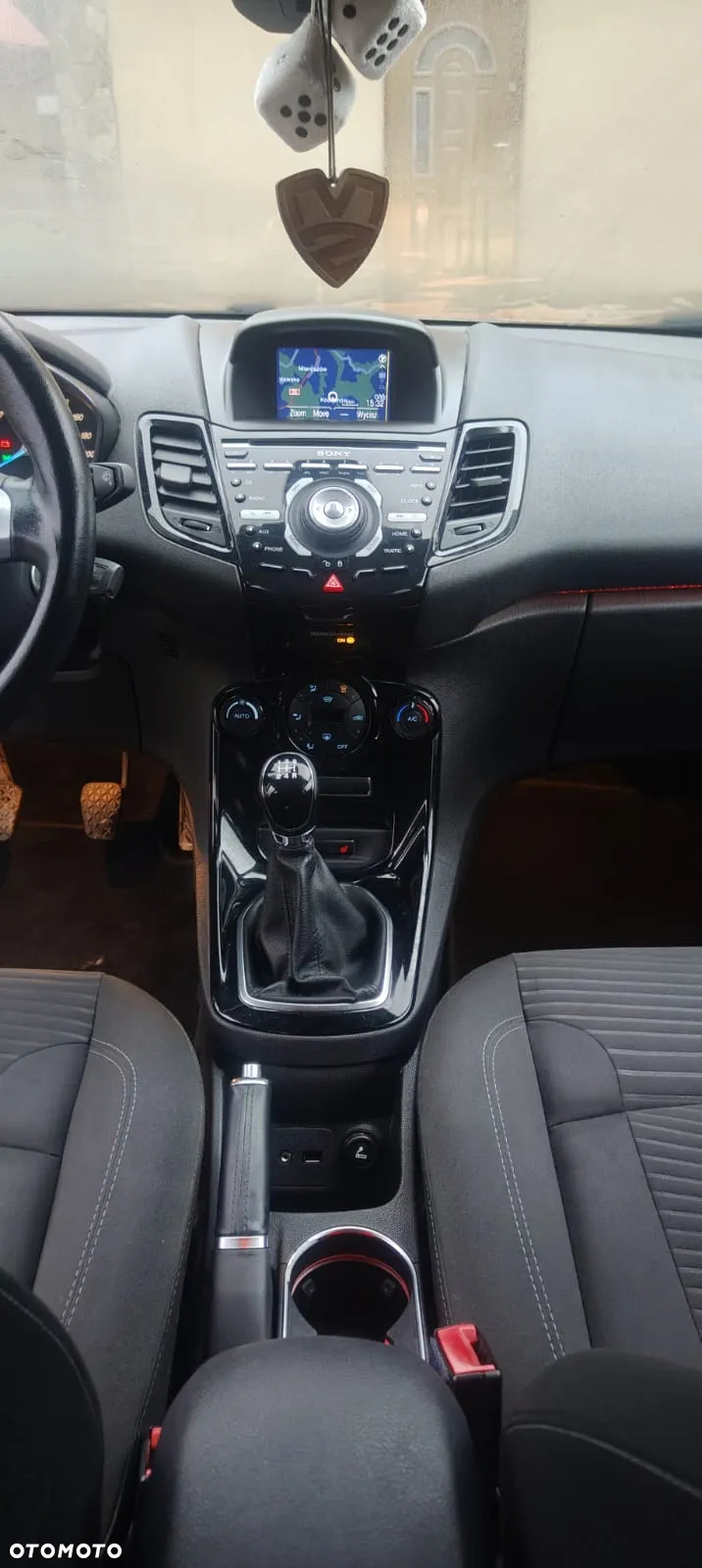 Ford Fiesta 1.0 EcoBoost Start-Stop Titanium - 14