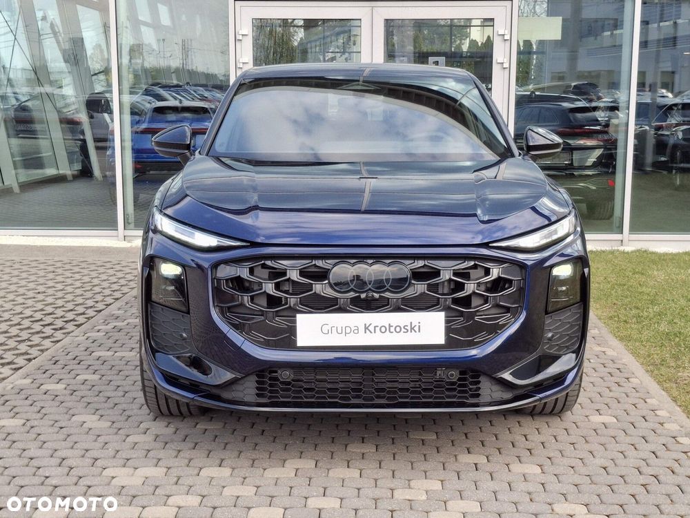 Audi Q3 Sportback - 8