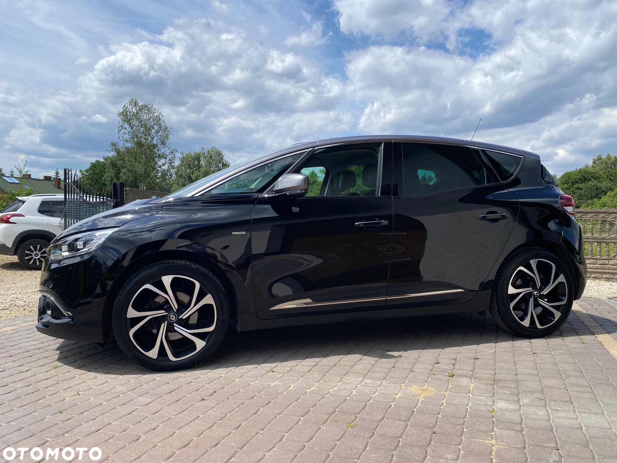 Renault Scenic 1.6 dCi Bose - 26