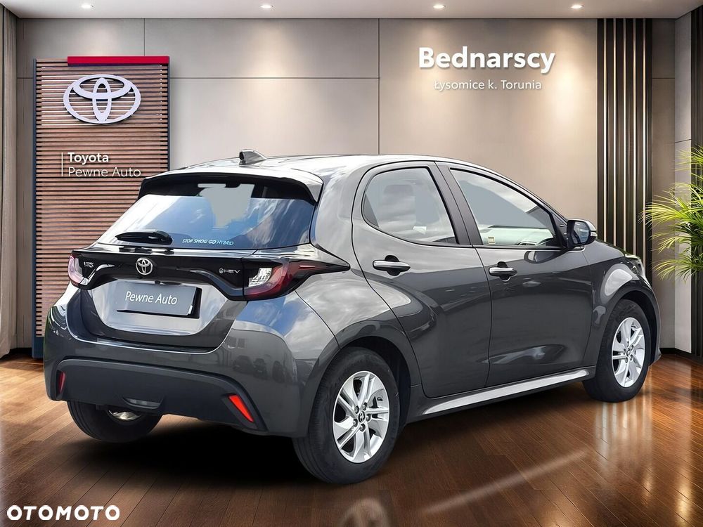 Toyota Yaris - 6