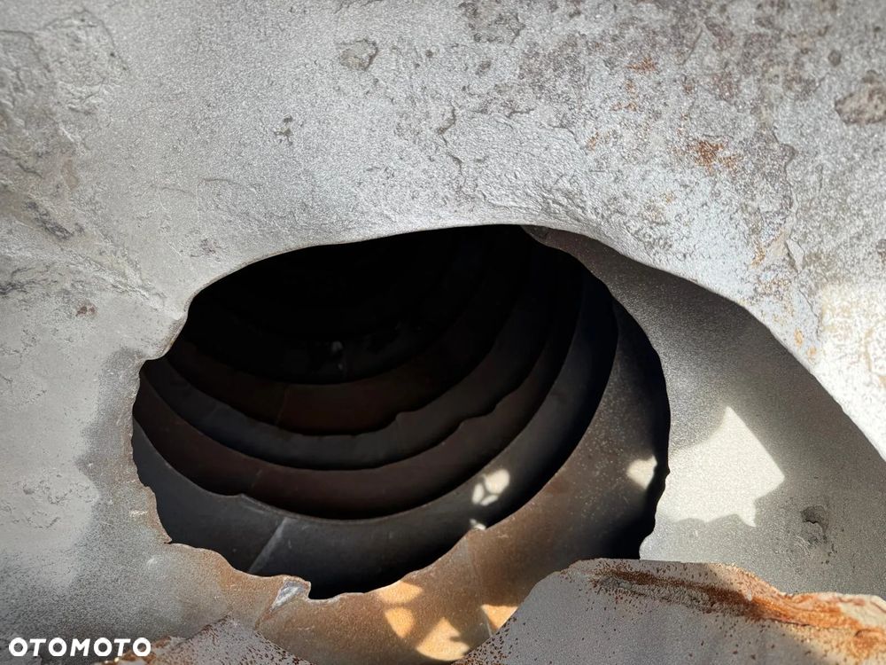 Mercedes-Benz ACTROS - 4