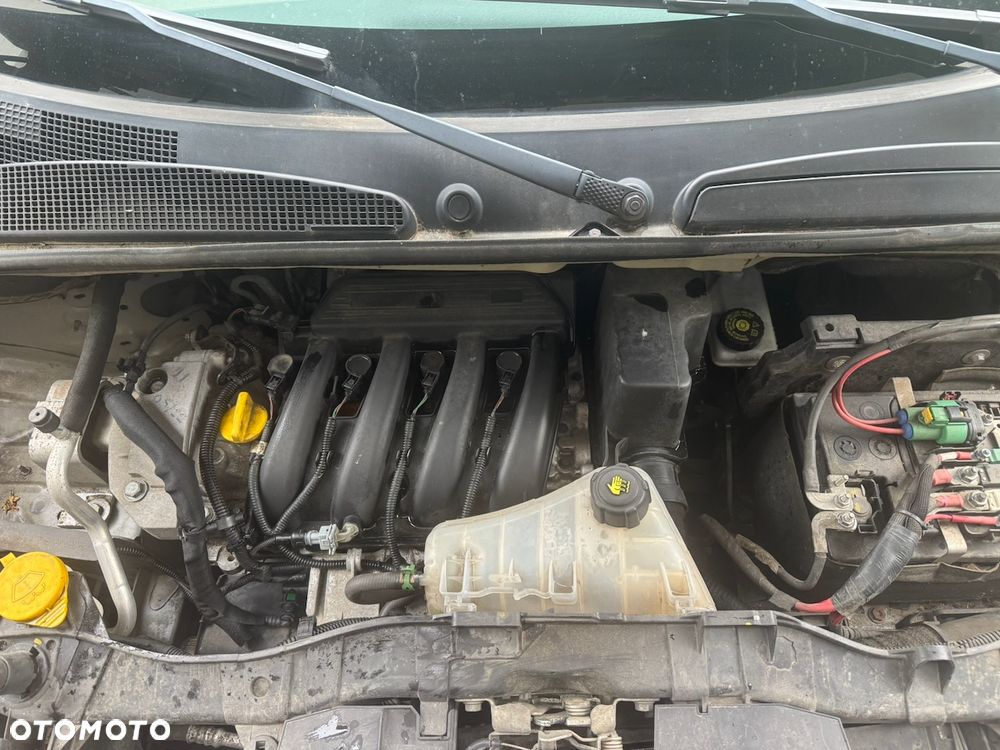 Renault Kangoo 1.6 16V 105 Expression - 12