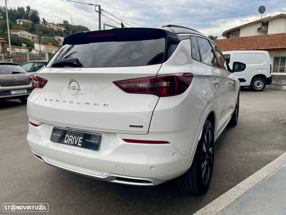Opel Grandland 1.6 T PHEV Design & Tech - 4