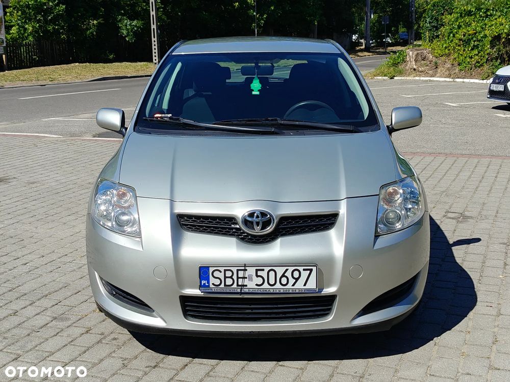 Toyota Auris 2.0 D-4D Premium - 11