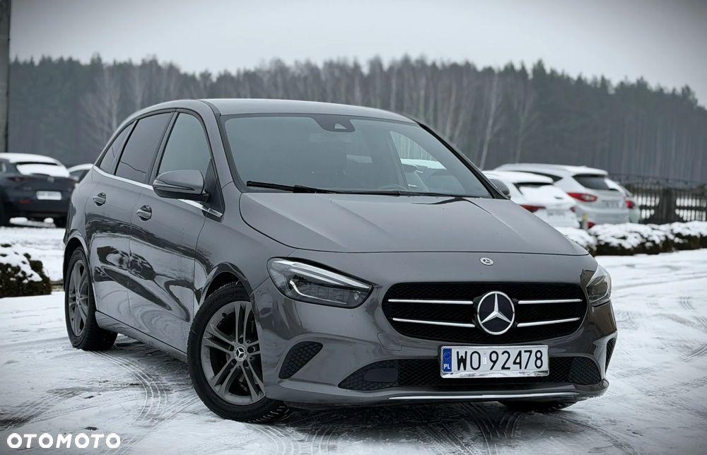 Mercedes-Benz Klasa B 180 7G-DCT Progressive - 13
