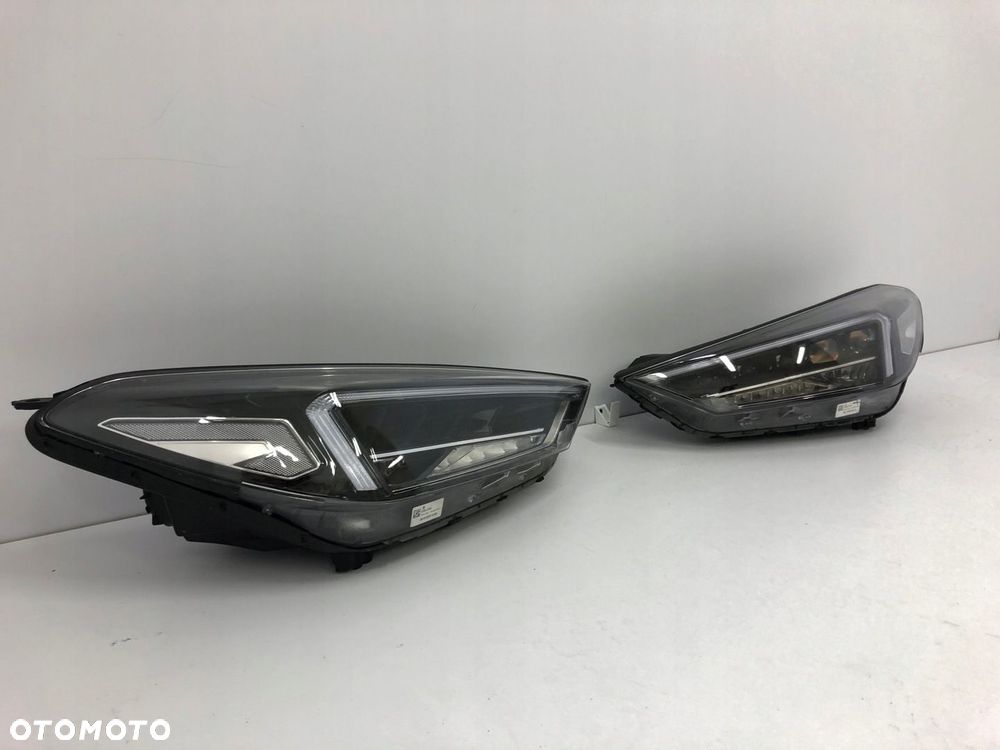 HYUNDAI TUCSON III LIFT18 LAMPA PRAWALEWALFULL LED - 2