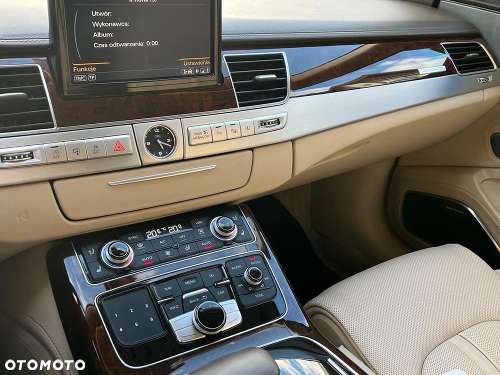 Audi A8 - 9